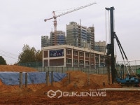 롯데주류 충주공장, 저고득층에 따뜻한 사랑의 연탄 배달 훈훈