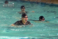 해병닷컴 - 해병대 신병 1263기 2교육대 4주차 - 전투수영 및 구급법