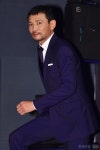 포토 황정민 상남자 눈빛 | 한국경제TV 포토 황정민 상남자 눈빛