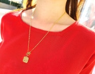 실속에 가치를 더하는 안녕윤수야 네모라인 니트