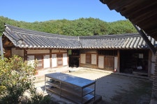 문화재이미지 | 안동 안동권씨 능동재사_바깥채 (촬영년도 : 2015년) 안동 안동권씨 능동재사_바깥채 (촬영년도 : 2015년)