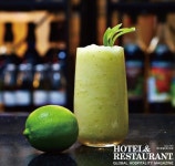 베버리지 아카데미 김영하 대표 [호텔앤레스토랑] [Beverage People] 음료의 종합적 이해를 바탕으로 새로운 맛을 추구하는 베버리지... 