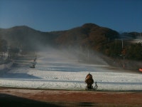 보드장소식 - 지산 THE R # 에서 전해 드리는 오늘 지산 제설 모습입니다