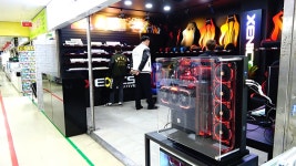 조텍 GTX 1070 Extreme, 제닉스 스토어 용산점에서 수냉 시스템으로 만나다 > 최신 뉴스 - 하드웨어 배틀(Hardware Battle)