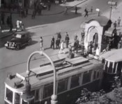 IMCDb.org: 1939 Chevrolet Master 85 Sport Sedan [JB] in Prica jednog dana, 1941 Chevrolet Master 85 in Prica jednog dana