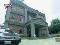 IMCDb.org: 1999 Toyota Corona Premio G 2.0 [ST210] in 西街少年 (Westside Story), 2003-2004 Toyota Corona Premio in 西街少年... 