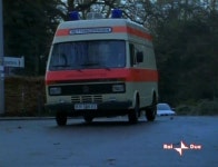 IMCDb.org: 1986 Volkswagen LT 31 RTW Binz I [Typ 28] in Alarm für Cobra 11 - Die Autobahnpolizei, 1996-2024 Volkswagen LT in... 