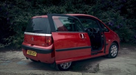 IMCDb.org: 2006 Peugeot 1007 1.4 Dolce in Top Gear, 2002-2015 Peugeot 1007 in Top Gear