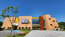 여행도우미 > 포토갤러리 > 역사의 획을 이어가다| 장수여행