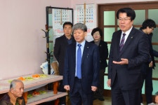 포토에세이(상세) - 송학면 입석1리경로당 새해인사 - 열린시장실
