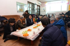 포토에세이(상세) - 송학면 입석1리경로당 새해인사 - 열린시장실
