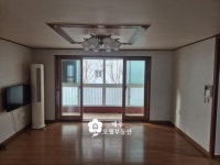 오월부동산중개