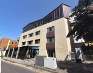 좌프로공인중개사사무소