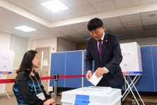  서울 동대문구의회 주 정 의장 - 전국매일신문  서울 동대문구의회 주 정 의장