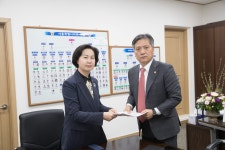  김수영 양천구청장, “김포공항 국제선 증편 반대” - 전국매일신문  김수영 양천구청장, “김포공항 국제선 증편 반대”