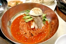 	막걸리에는 역시 갈비찜에 항흥냉면이 최고네요! - 킥오프 막걸리에는 역시 갈비찜에 항흥냉면이 최고네요!