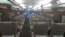 	ktx 특실 첨 타보는데 개지리네요 ㄷㄷㄷ - 킥오프 ktx 특실 첨 타보는데 개지리네요 ㄷㄷㄷ