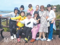 제주 서귀포시중구지부 - 임원 야유회로 즐거운 추억 만들어 - 대한미용사회중앙회 제주 서귀포시중구지부 - 임원 야유회로 즐거운 추억 만들어