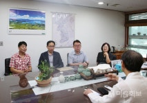 수원 장안 - 수원시립 노인요양원 찾아 100여 명 대상 커트 봉사 진행 - 대한미용사회중앙회 수원 장안 - 수원시립 노인요양원 찾아 100여 명... 