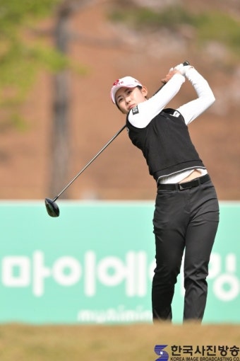 KLPGA 대표 장타자 황유민, US 여자오픈 도전으로 세계 랭킹 1위 향한 첫 스텝