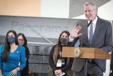 드블라지오 뉴욕시장, 퀸즈 뮤지엄 방문 - 미주중앙일보  드블라지오 뉴욕시장, 퀸즈 뮤지엄 방문