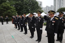 의왕소방서, 호국보훈의 달 맞아 현충탑 참배