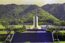 제주시 총혼묘지,모충사 시설물 정비