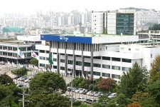  별관 증축한 경기도청 북부청사, 주차난 해소 지속 추진