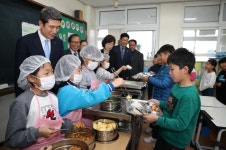  이강덕 포항시장, 학교 현장을 가다 