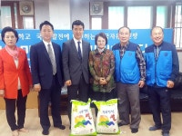 한국자유총연맹 경기안산시지회  선부2동 모곡 경로당서 경로잔치