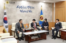 경인투데이뉴스 경기도의회 김원기 부의장, 5일 ‘몽골 아리옹에르덴 볼강도 민주당 대표단’ 접견 