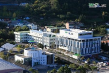 경인투데이뉴스 구례축협, 구례군에 코로나19 방역용 수동분사기 기탁