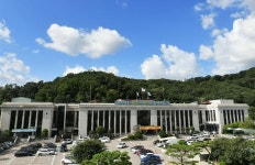 김포시청 주차장 200면 추가 확보… 민원 서비스 개선