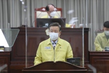 경인투데이뉴스 익산시의회 김충영 자전거의원,금강-만경강 자전거길연결 시내자전거도로개선해야