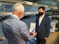 경인투데이뉴스 서산시의회 안원기 의원, 화수2리 주민 감사패 받아