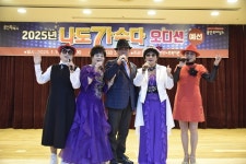용인시처인노인복지관, 실버가수의 꿈을 향한 열띤 오디션 현장:경인투데이뉴스 ≪경인투데이뉴스≫ 용인시처인노인복지관, 실버가수의 꿈을... 