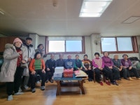 안산시 신길동, 설맞이 경로당 선물꾸러미 전달:경인투데이뉴스 ≪경인투데이뉴스≫ 안산시 신길동, 설맞이 경로당 선물꾸러미 전달