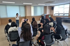 인천 계양구 효성1동 주민자치회, 학교 연계 ‘걸어서 공공기관 탐방’... 계양구 효성1동 주민자치회, 학교 연계 ‘걸어서 공공기관 탐방’ 진행