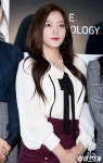 [LIVE포토] 레드벨벳(Red Velvet) 예리, 자체발광 미모의 귀요미 예림이 - 라이브엔 