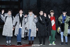 [LIVE포토] 더 이스트라이트(The EastLight.), 레알 남자로 컴백 했어요! - 라이브엔 