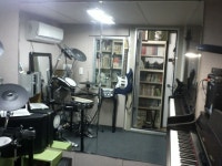 	뮤지션 커뮤니티 : 악기정보, 기타 드럼 등 음악강좌, 중고악기매매, 합주실 정보 사이트