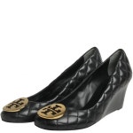 [4종 택1] QUINN 퀼팅 웨지힐 50008681 051 BLACK/GOLD [TOS195][TOS126][TOS166][TOS200bk] - 사는 게 즐겁다! 롯데닷컴