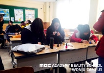 MBC아카데미뷰티스쿨 - [현장] 영서고등학교 네일아트 체험 수업 현장