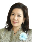 공공보육에 35년여 몸담은 어린이집 원장에 훈장 수여 [이엠디] 공공보육에 35년여 몸담은 어린이집 원장에 훈장 수여