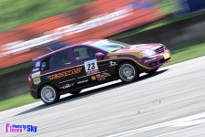 모터스포츠 갤러리 - NO 11 김봉근 선수 - 세라토 결승전