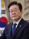 이재명 대통령 “극우 선동 안 통한다”…다문화정책 3일째 언급하며 공정과 통합 강조:내외신문 ≪내외신문≫ 이재명 대통령 “극우 선동 안... 
