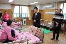 설 명절 맞이 복지시설 방문  - 소통공감시장실 설 명절 맞이 복지시설 방문 