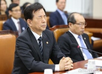 국제/사회 > 할랄 가이즈 미국에 이어 캐나다도 사로잡을 수 있을까 > 뉴스 :: HeyKorean.com