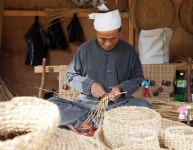 농악하는 노인만 일할 수 있는 ‘순흥 초군청(樵軍廳)농악대’ - 남해시대 농악하는 노인만 일할 수 있는 ‘순흥 초군청(樵軍廳)농악대’