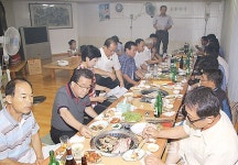 재부북부향우회 신임임원 상견례 갖고 친목 다져 - 남해시대 재부북부향우회 신임임원 상견례 갖고 친목 다져